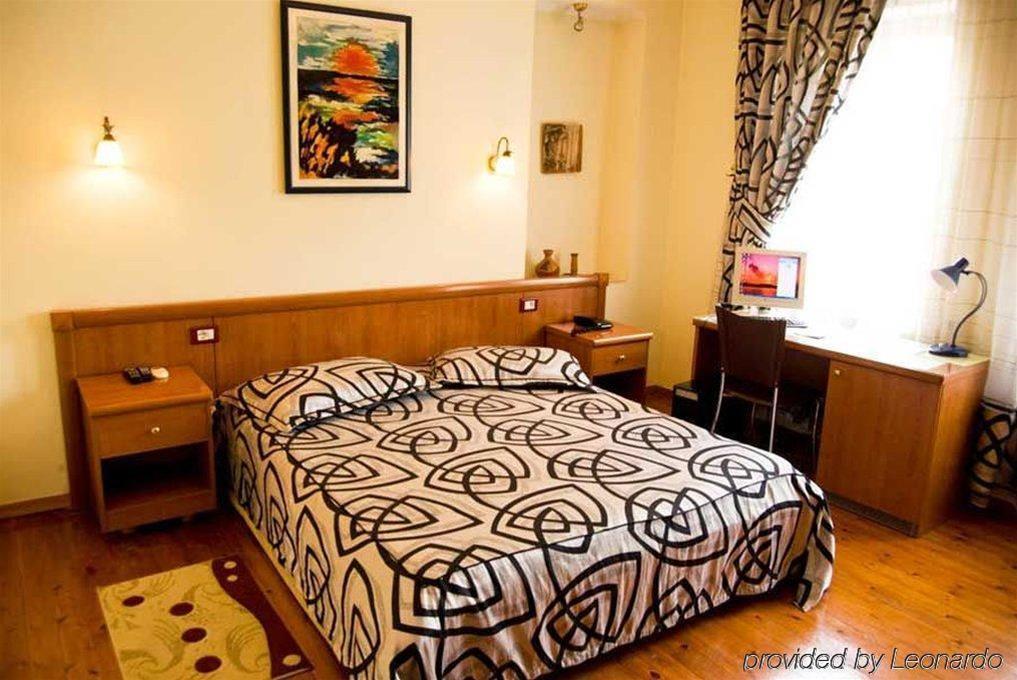 Hotel Villa Tafaj Tiran Dış mekan fotoğraf
